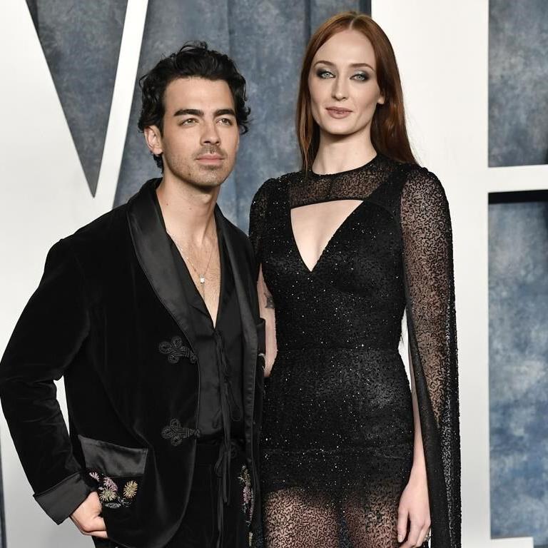 Joe Jonas and Sophie Turner are divorced and single
